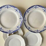 2 cake plates 'iron earth'