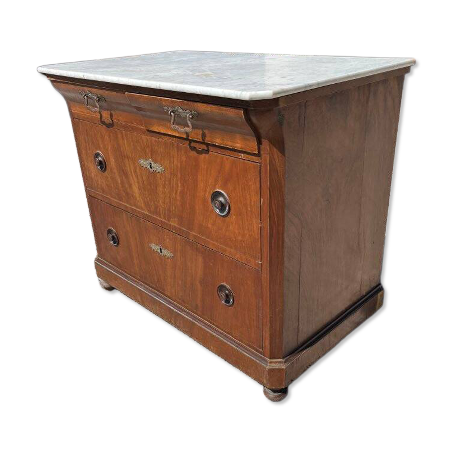 Commode with a white marble top
