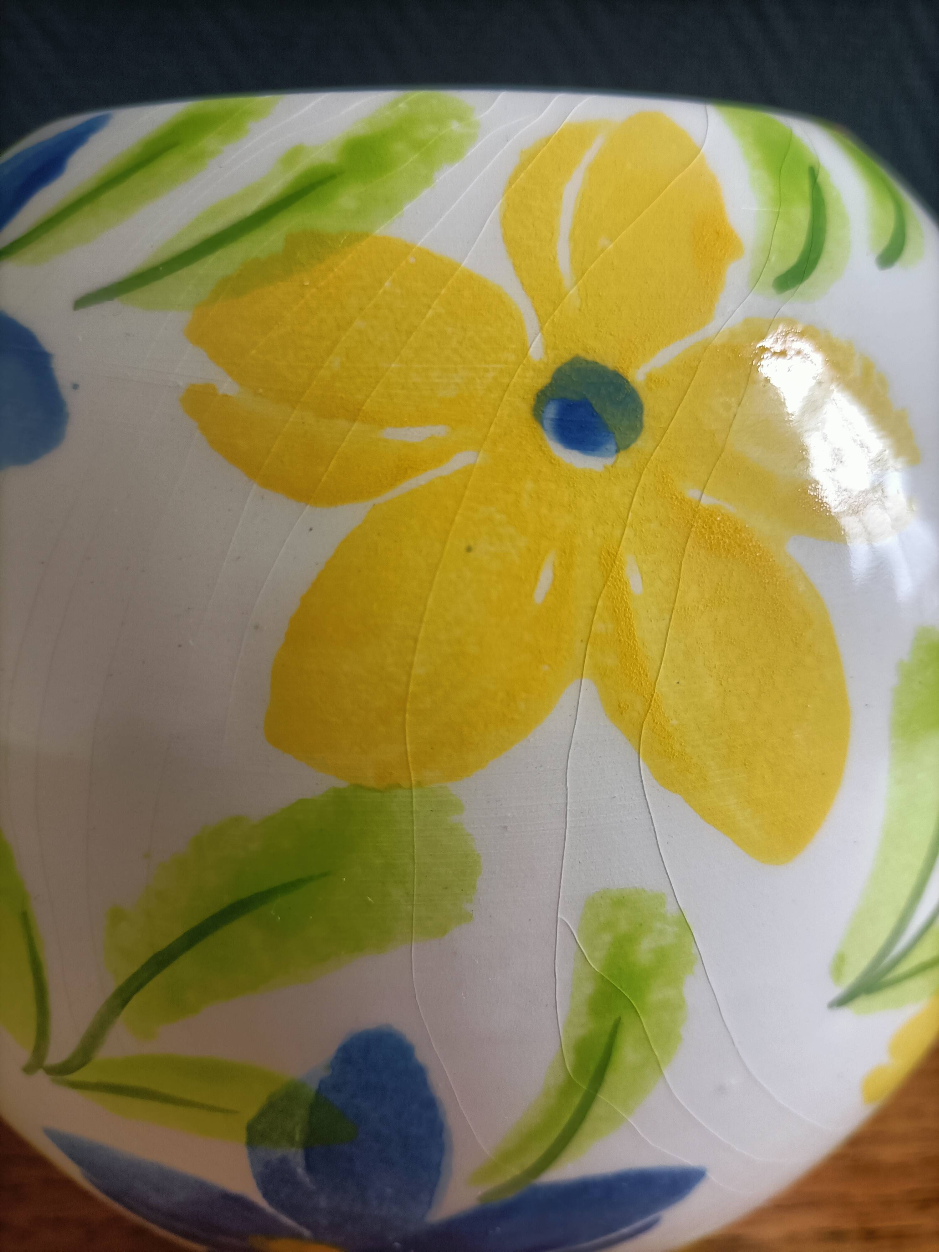 Hand-decorated round flower vase