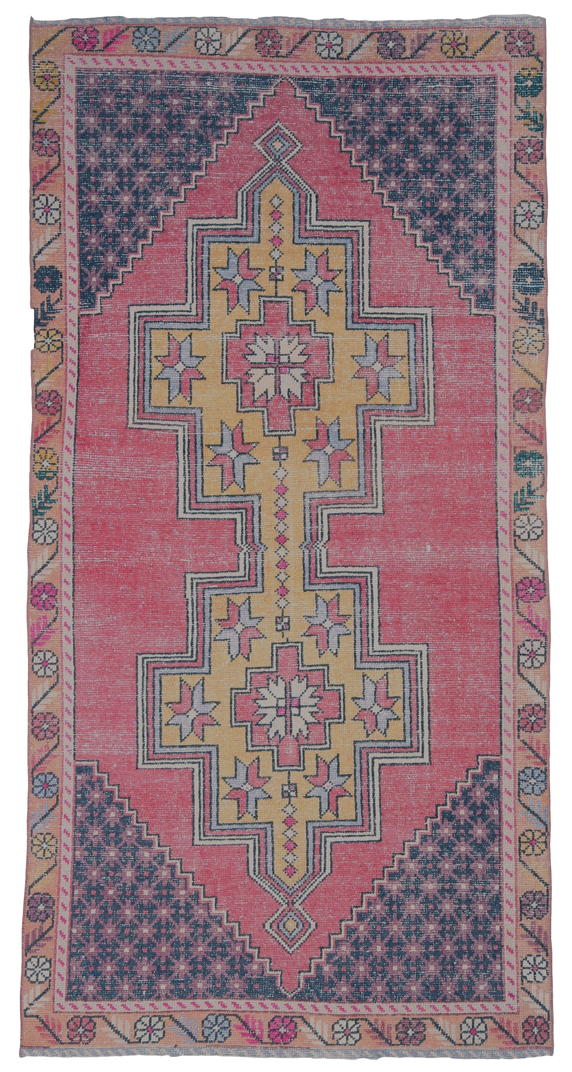 4x8 Pale Red Geometric Vintage Rug, 129x258Cm
