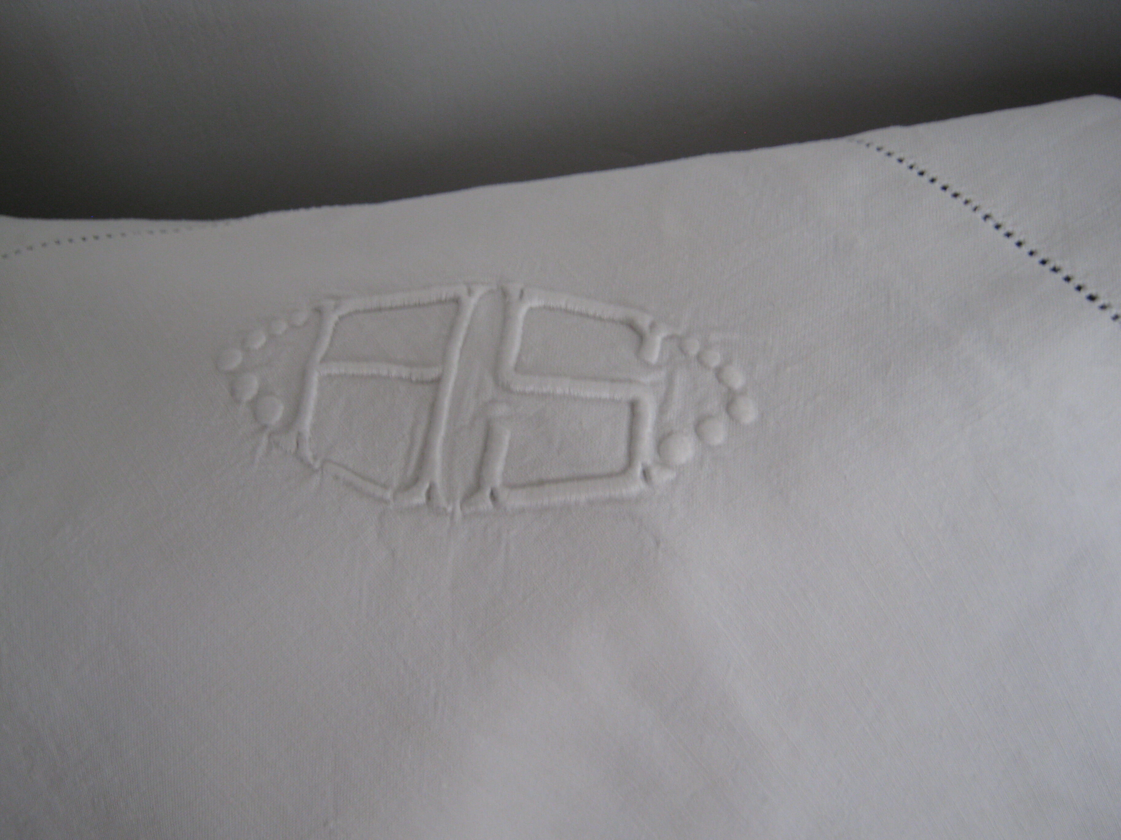 white métis pillowcases embroidered monogram A S