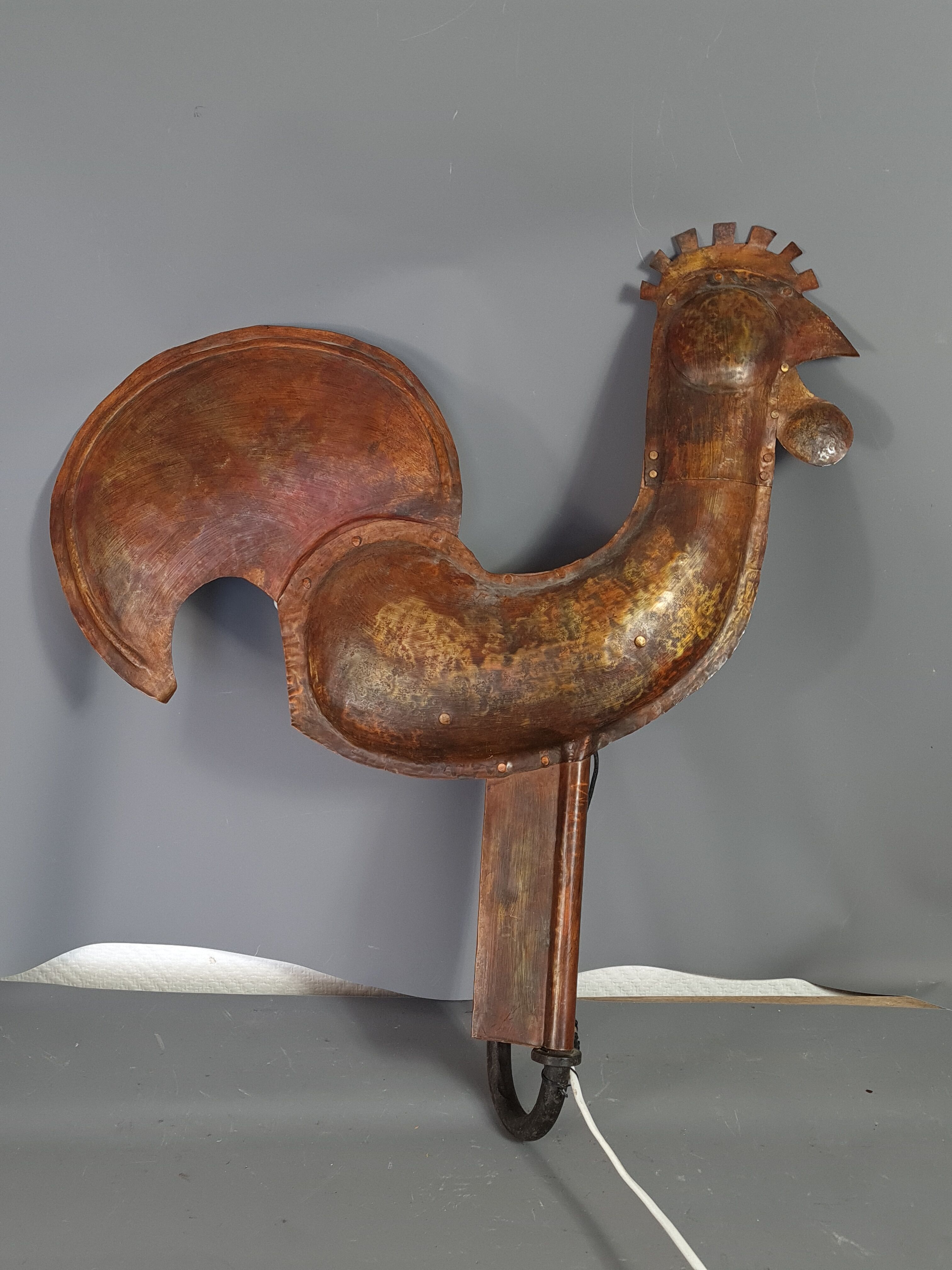 Rooster in wall lamp copper beautiful work of dinanderie 58x53 cm