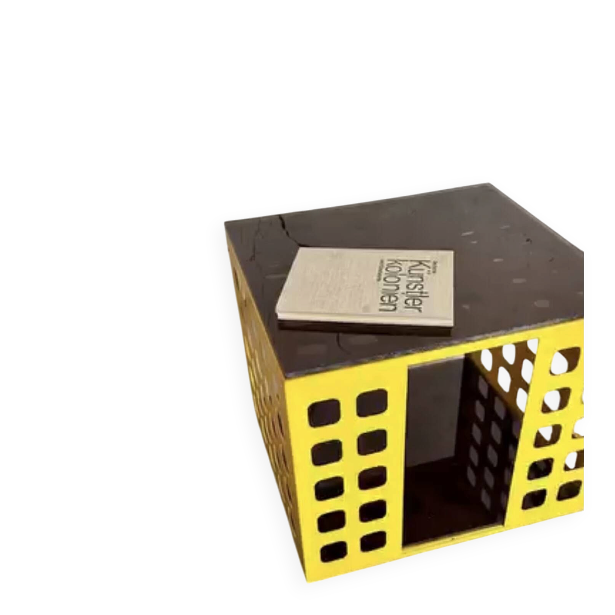 Table basse jaune