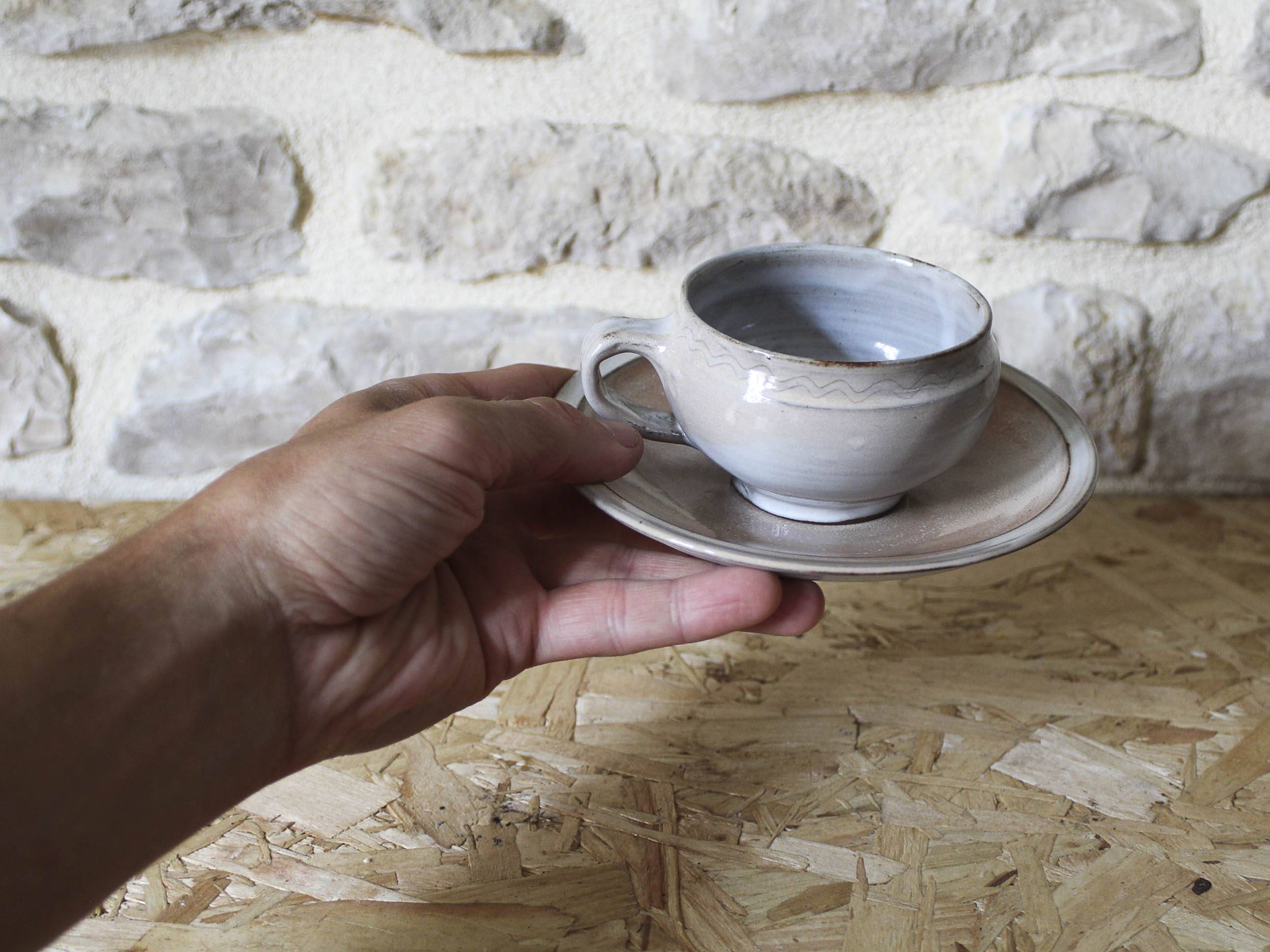 Set of 10 coffee cups and saucers Chantal and Thierry Robert