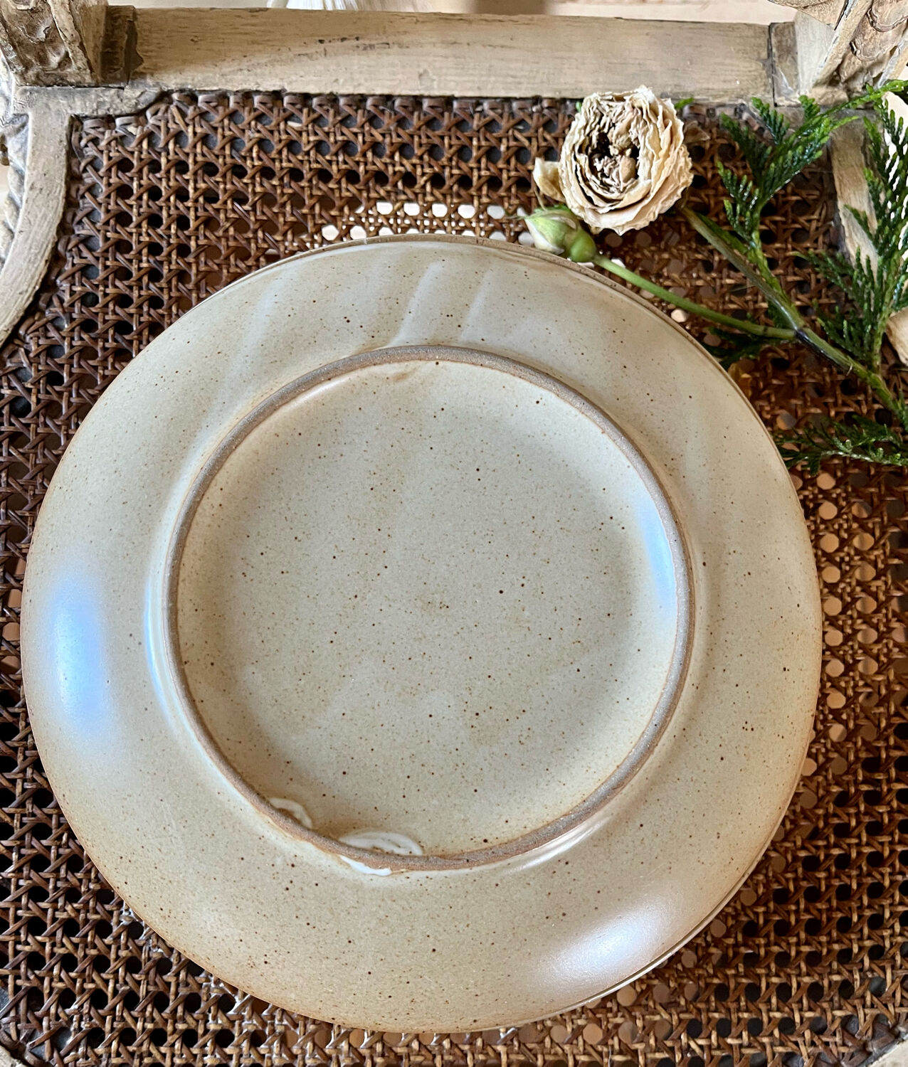 Set of 4 vintage stoneware plates