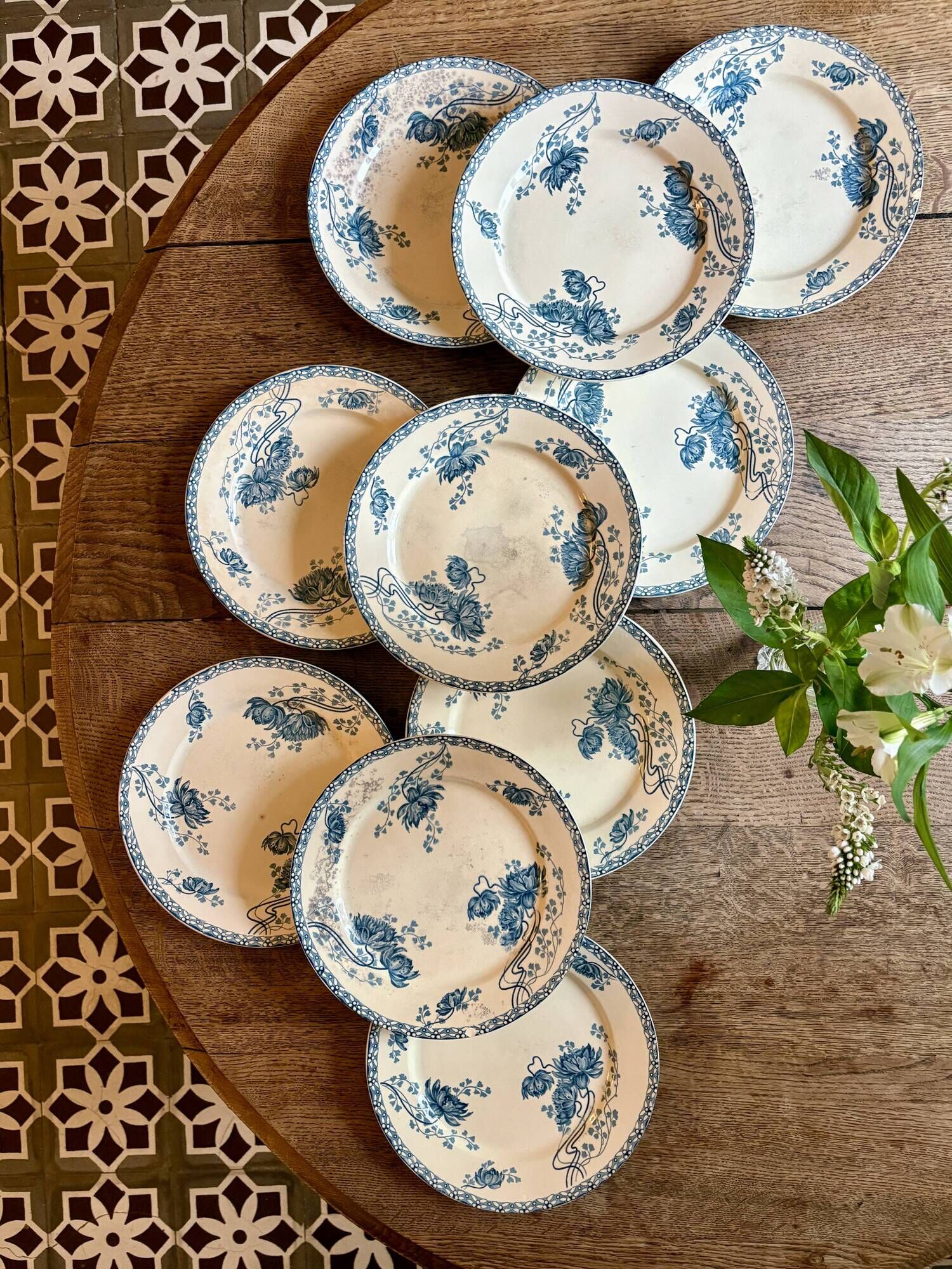 Set of 10 antique flat plates in ironstone, Royat from Sarreguemines.