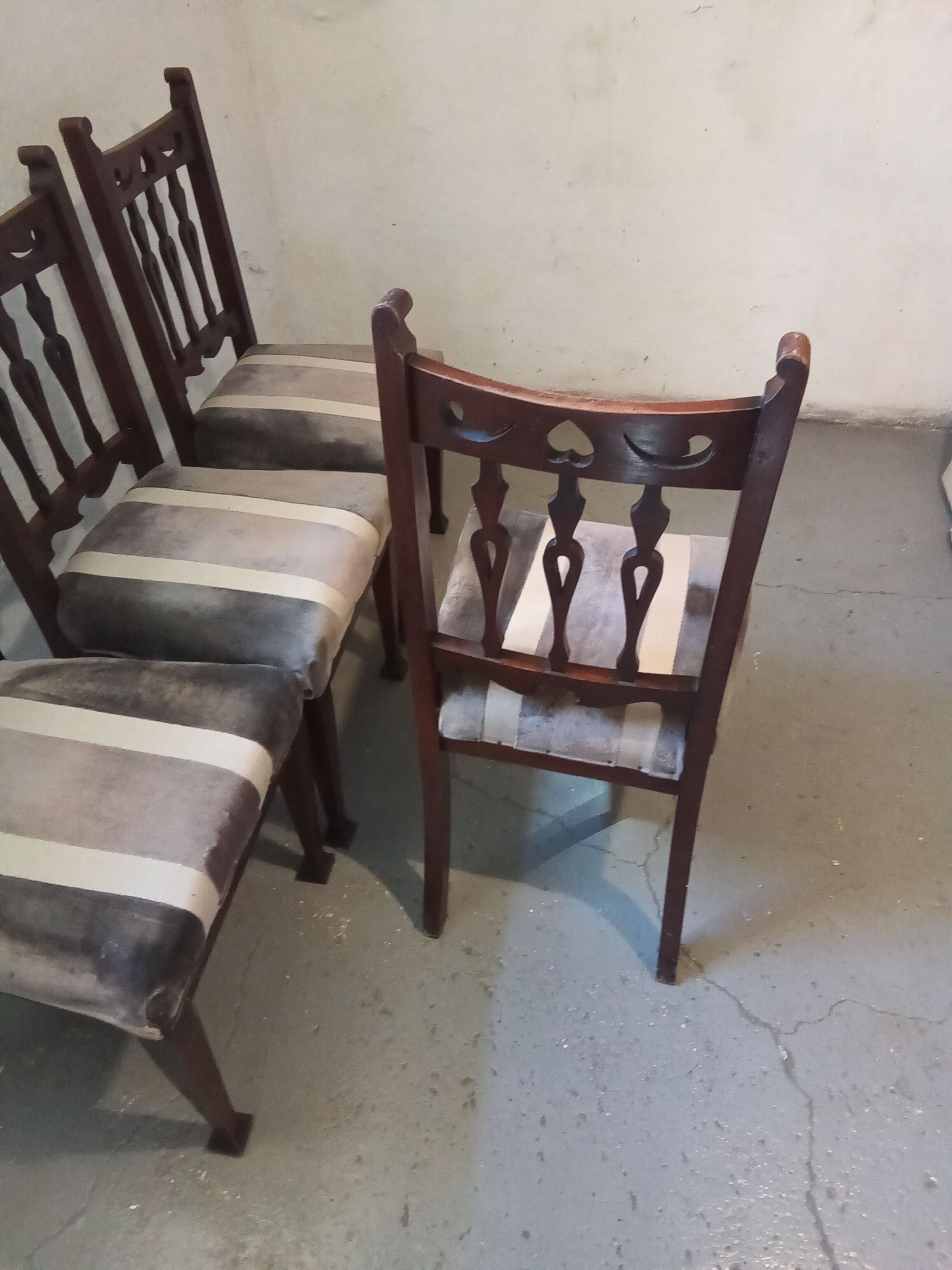 English chairs