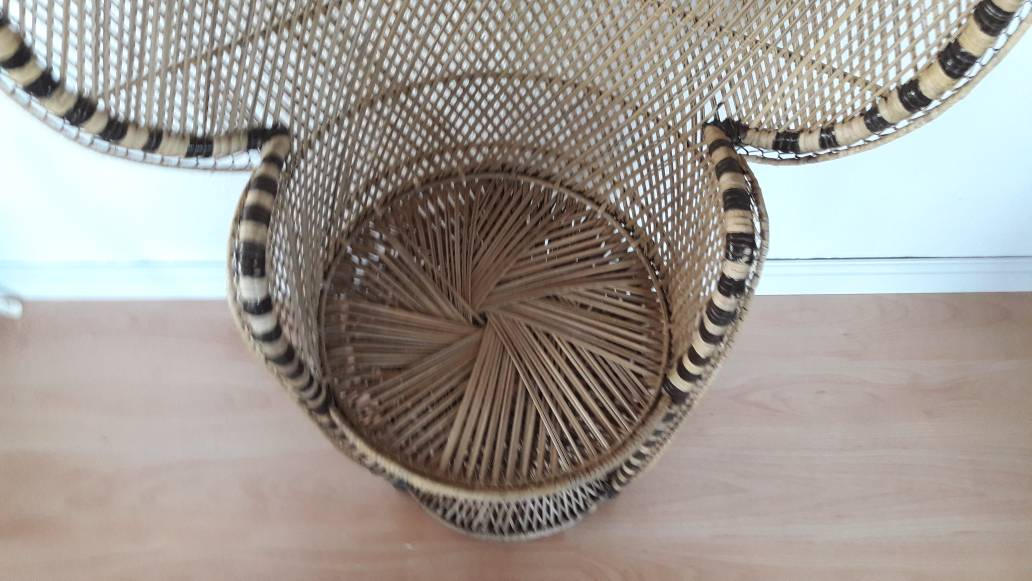 Fauteuil Emmanuelle en osier vintage
