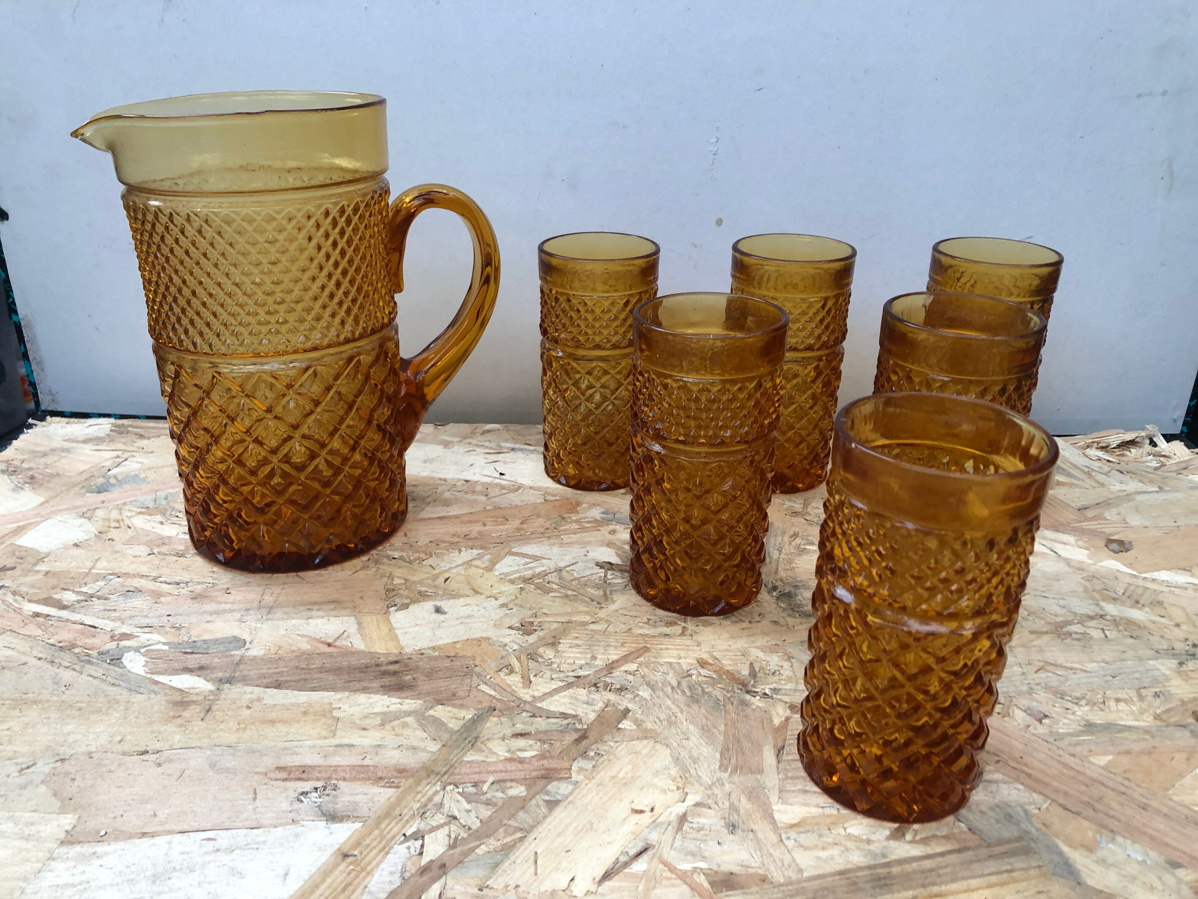 Old Juice Carafe Service + 6 Vintage Geometric Orange Molded Glass Glasses