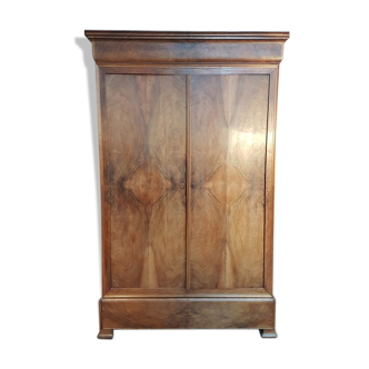 Armoire en bois