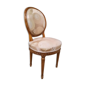 Chaise de style Louis XVI