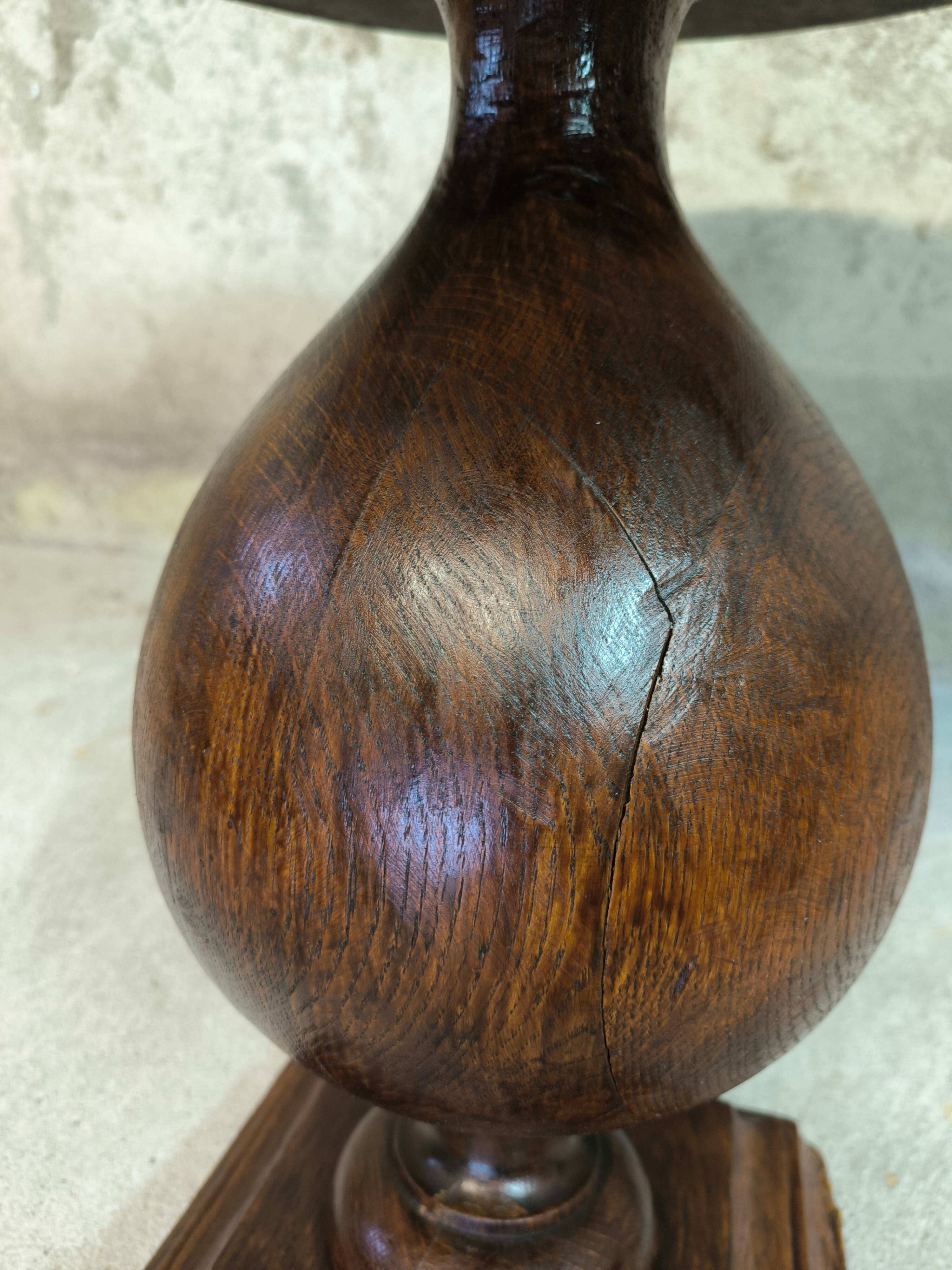 Vintage side table in solid wood