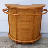 Bamboo bar and braided straw