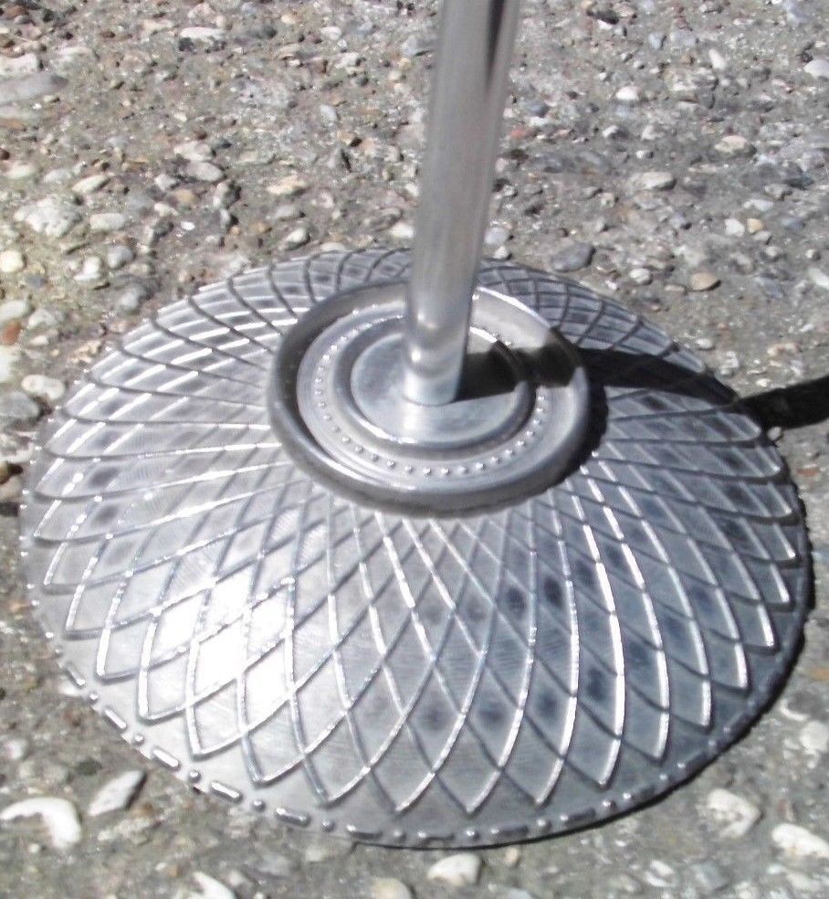 Ashtray metal on foot height 80 cm