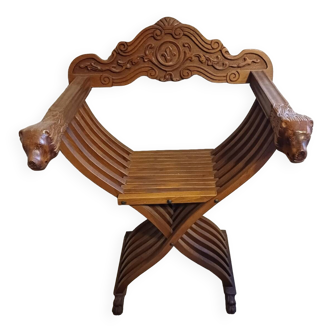 Chaise Florentine Savonarola, entièrement sculptée à la main en noyer