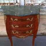 Commode style Louis XV