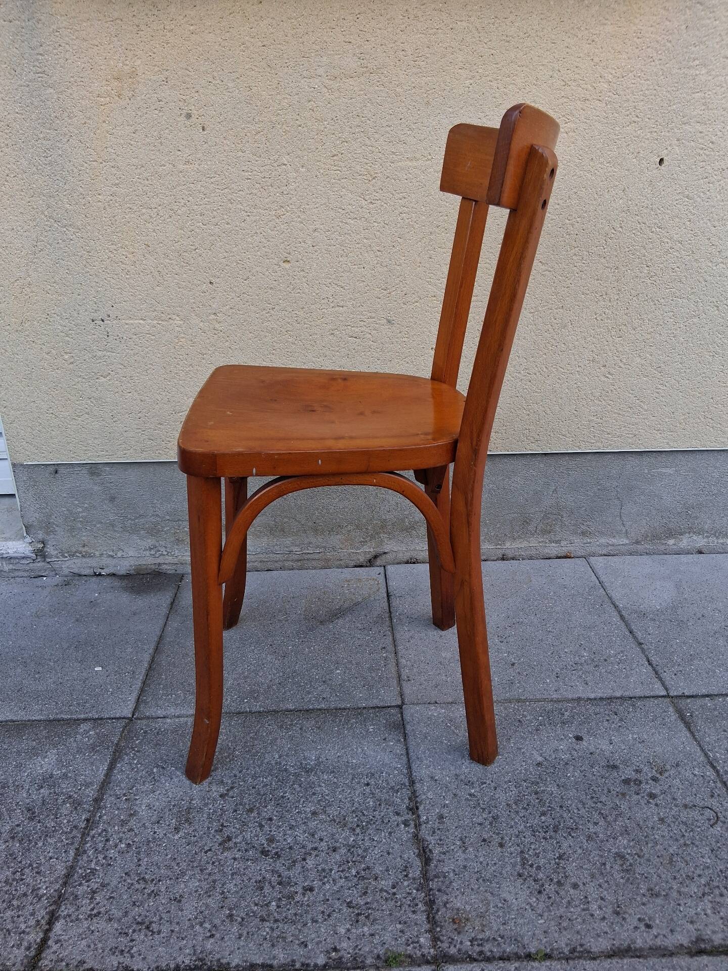 Bistro chair