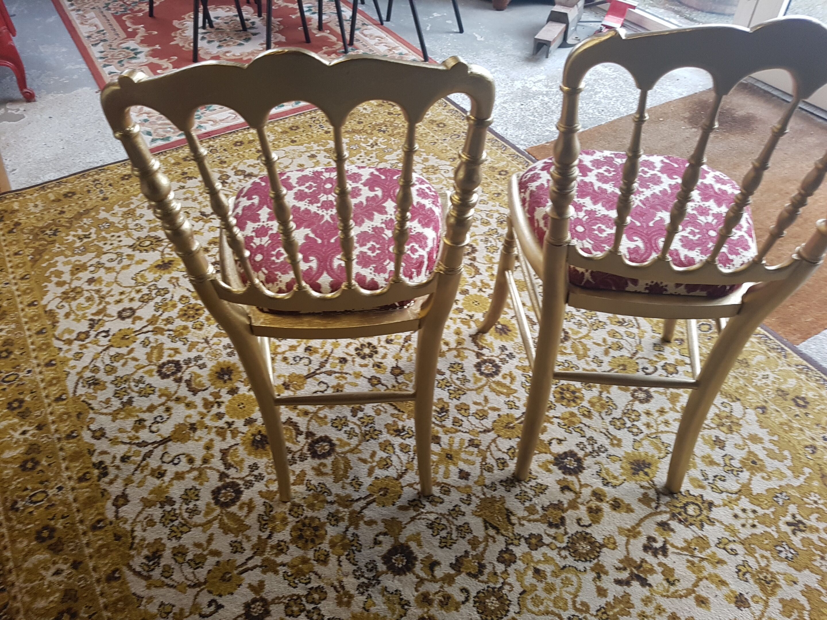 Napoleon 3 theatre chairs