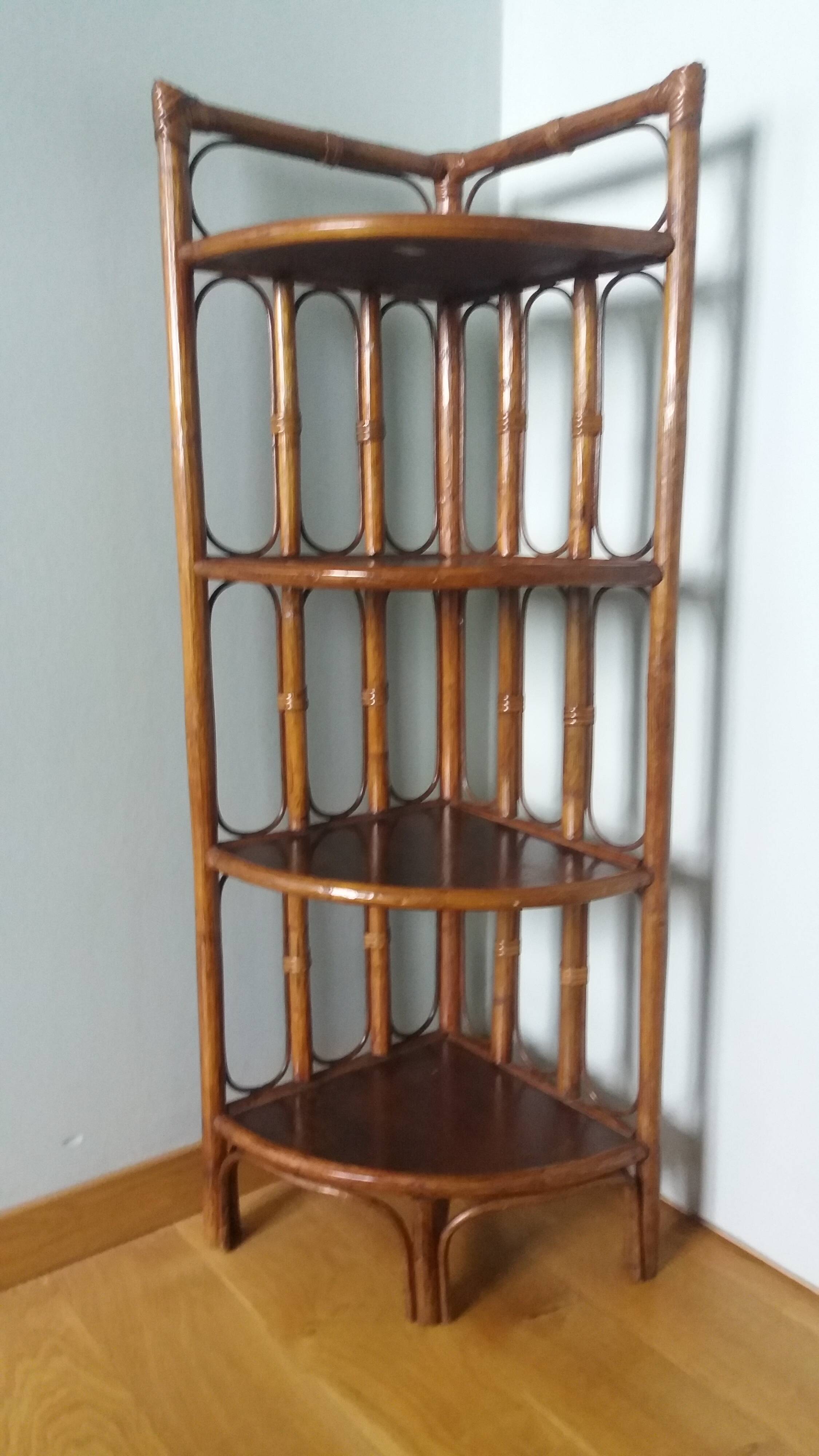 Corner shelf, corner unit, in wicker and wood