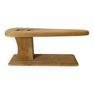 Wooden Jeannette, plant holder