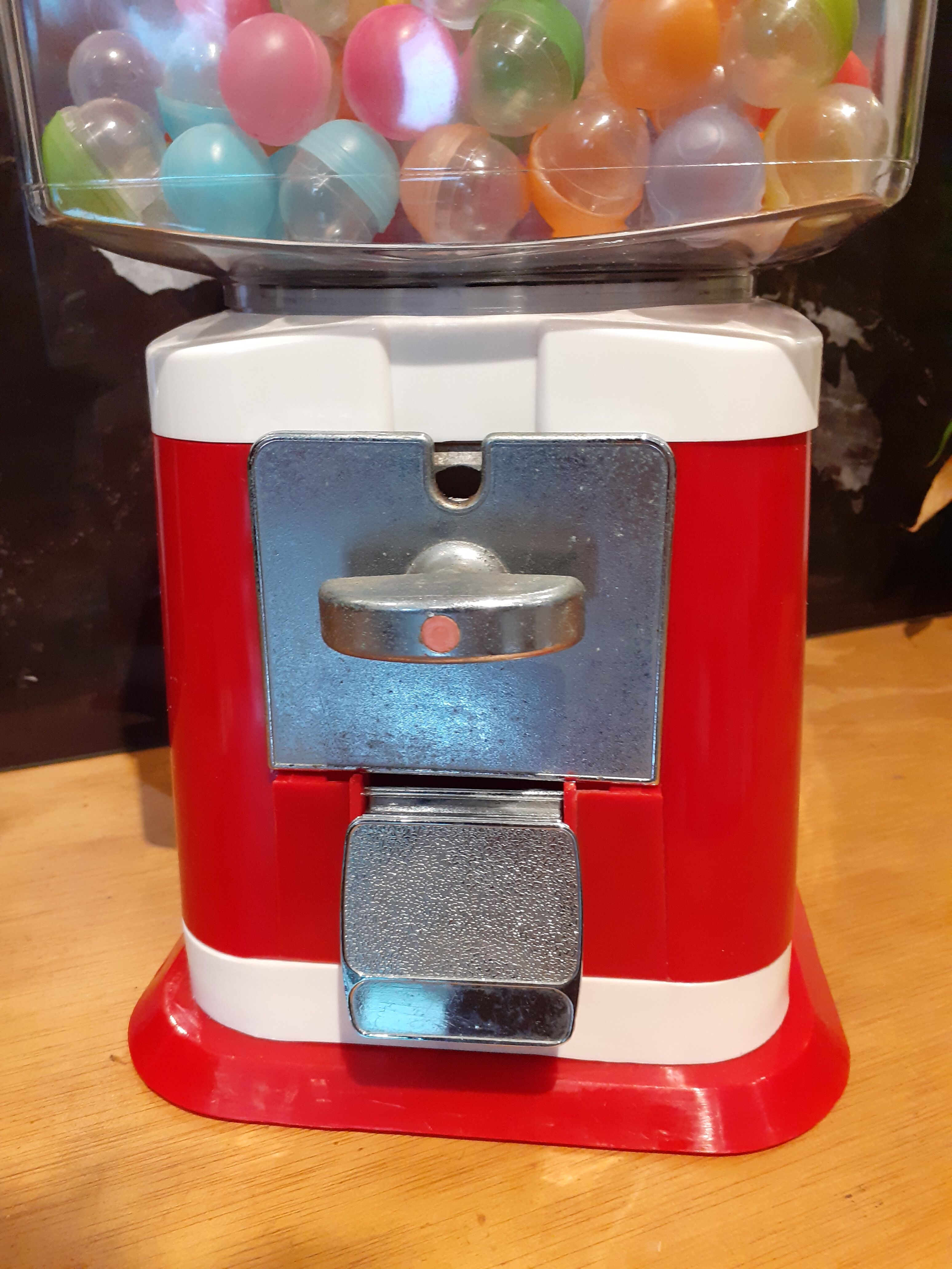 Chewing gums distributor, 80s