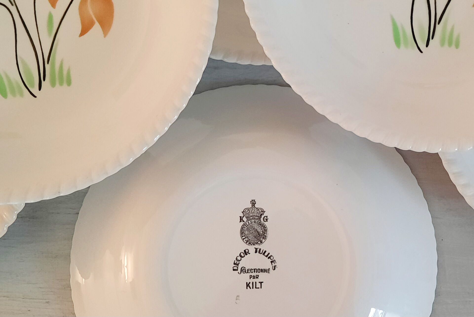 Assiettes creuses en faïence Lunéville Badonviller k & g décor tulipe vintage