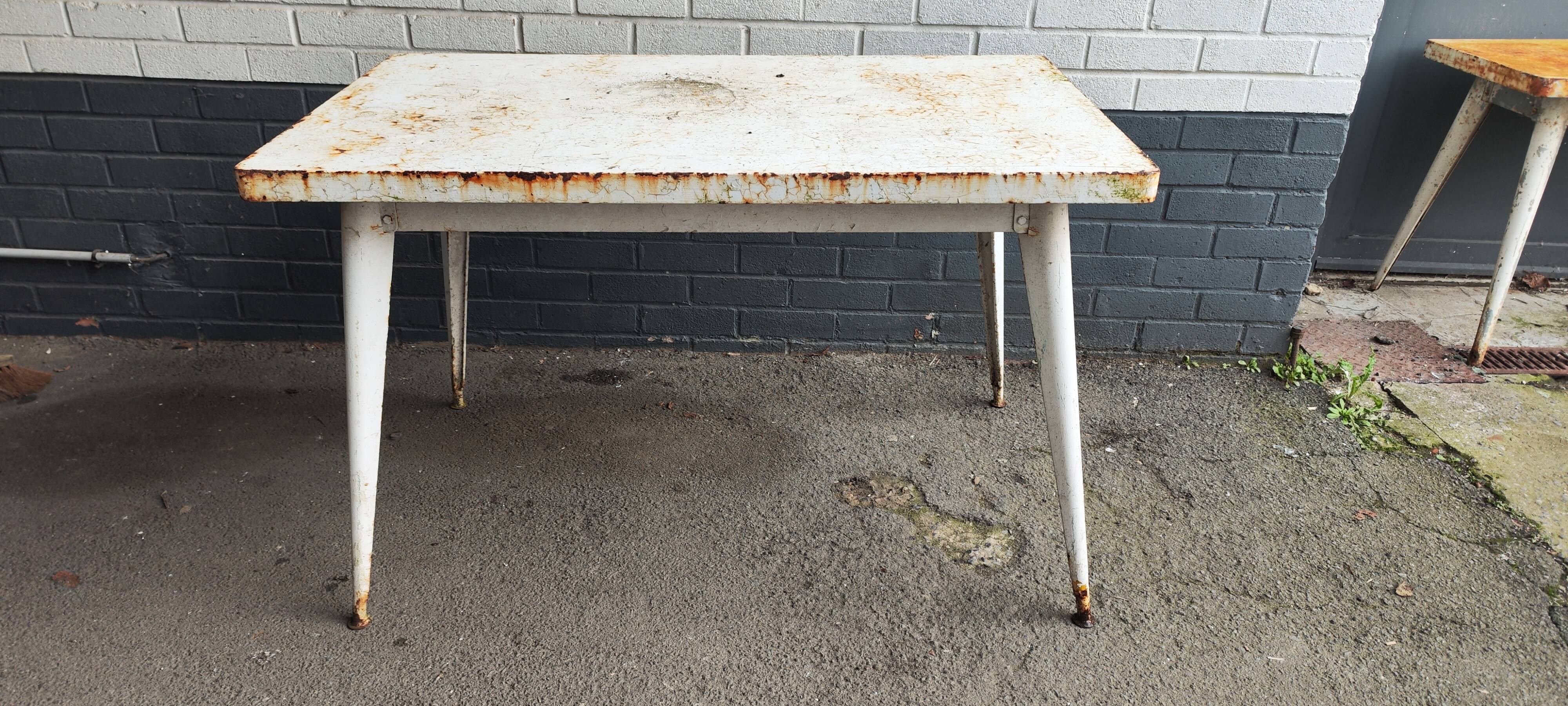 Large white Tolix table in vintage metal, 120 cm x 70.5 cm