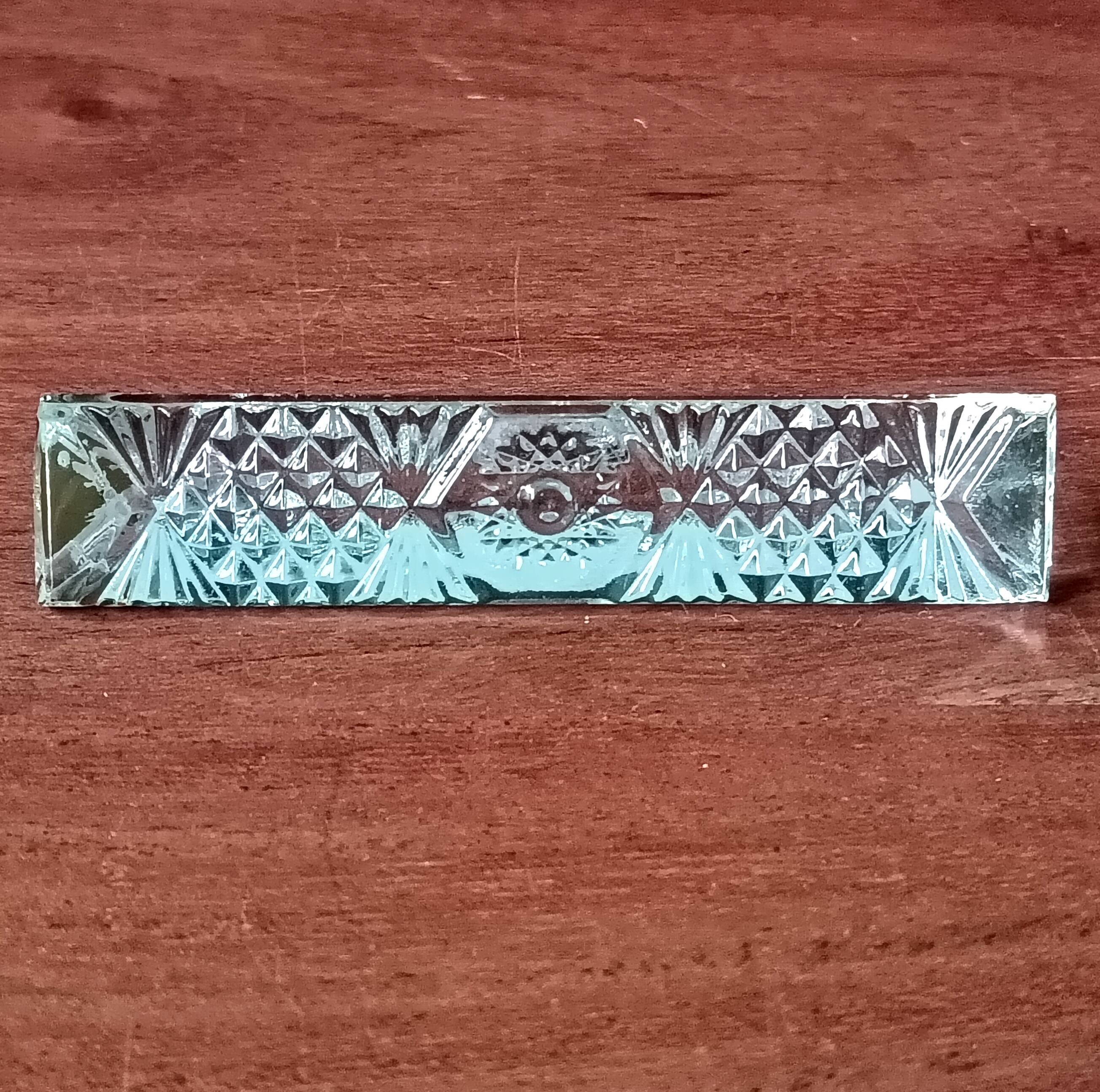 8 repose-couteaux en verre pressé vintage