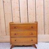 Chest of drawer compass feet