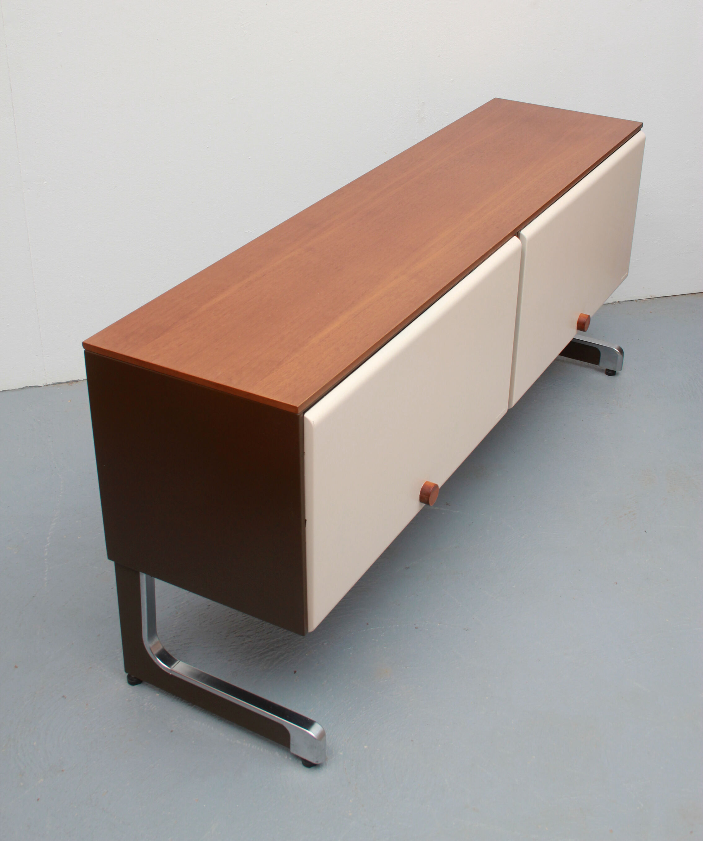 1970s sideboard room-devider in metal and teak