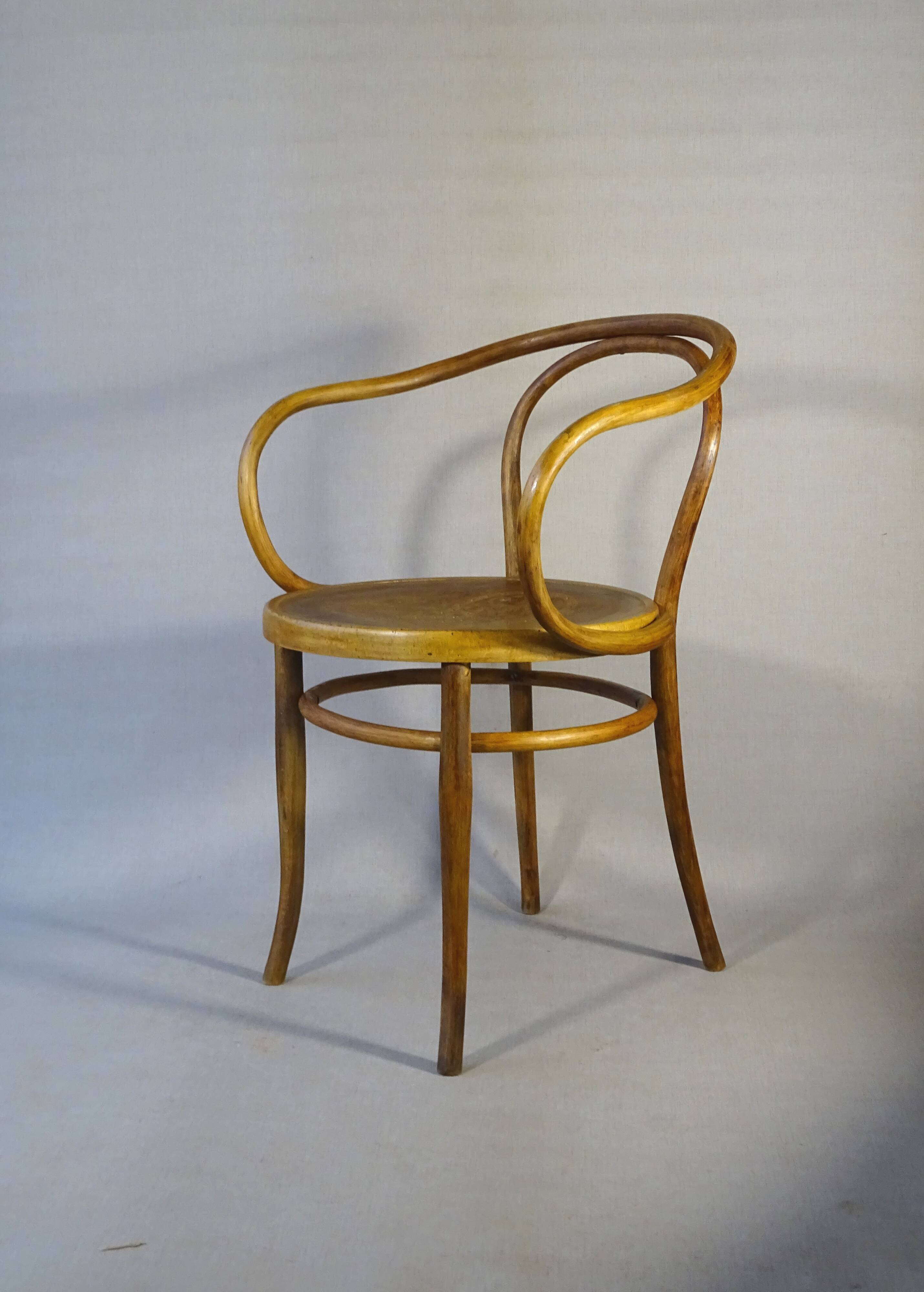 Le Corbusier b9 blond armchair, by Kohn, wooden seat 1915