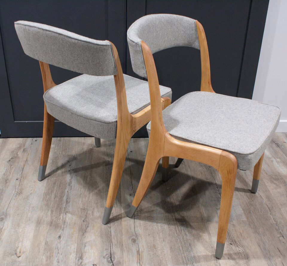 Paire de chaises années 60's