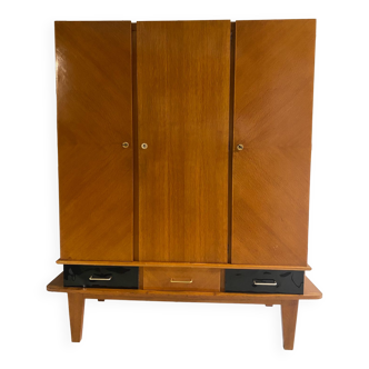 Armoire vintage pieds compas années 60
