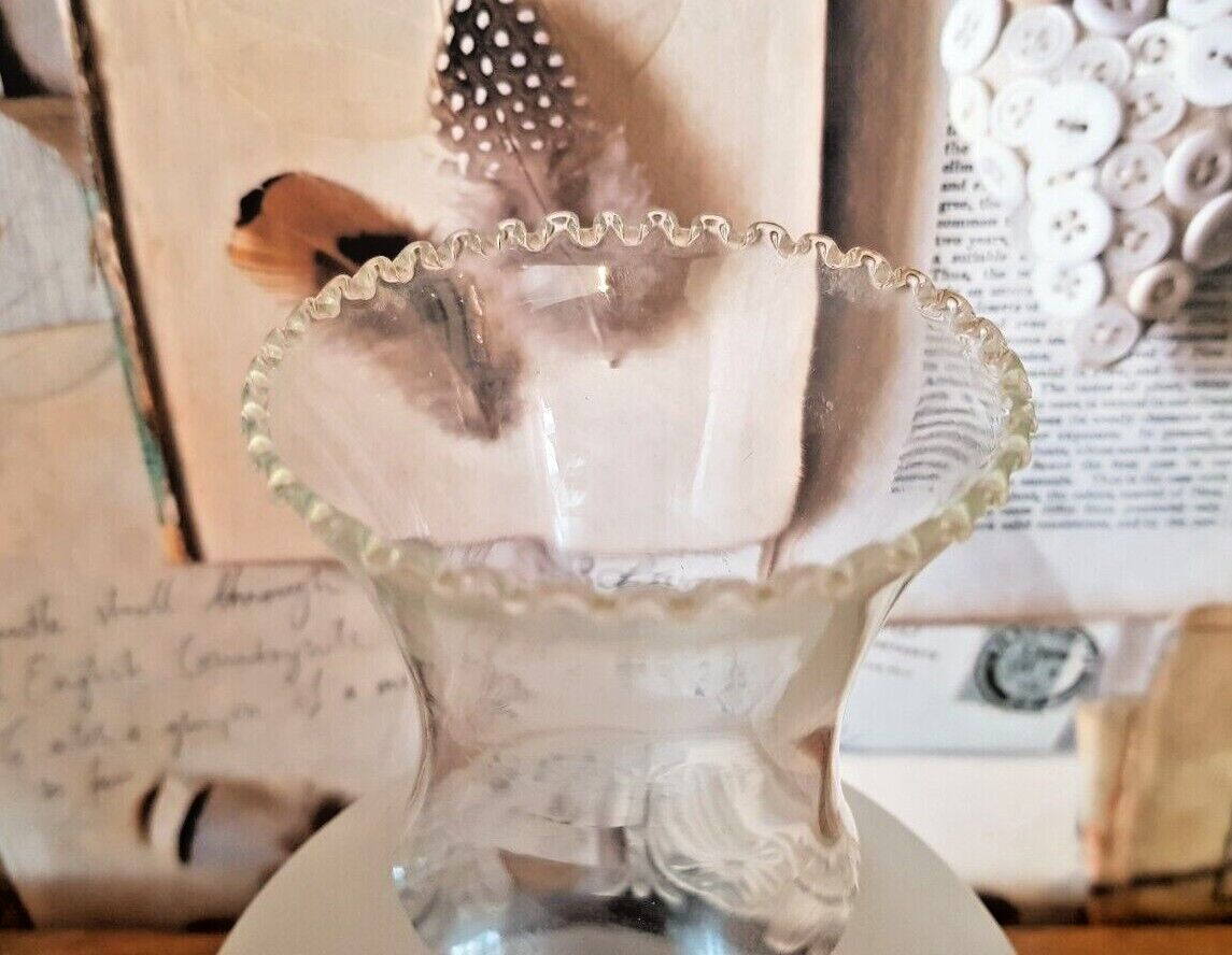 Vintage french glass replacement shade floral decoration frilled top edge 3650