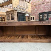 Oak counter from the early 20th century.