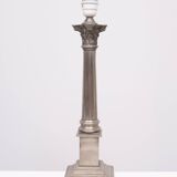 Paire de lampes de table en nickel Colum de Laura Ashley