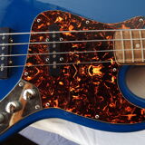 Bass guitar "Stringer"
