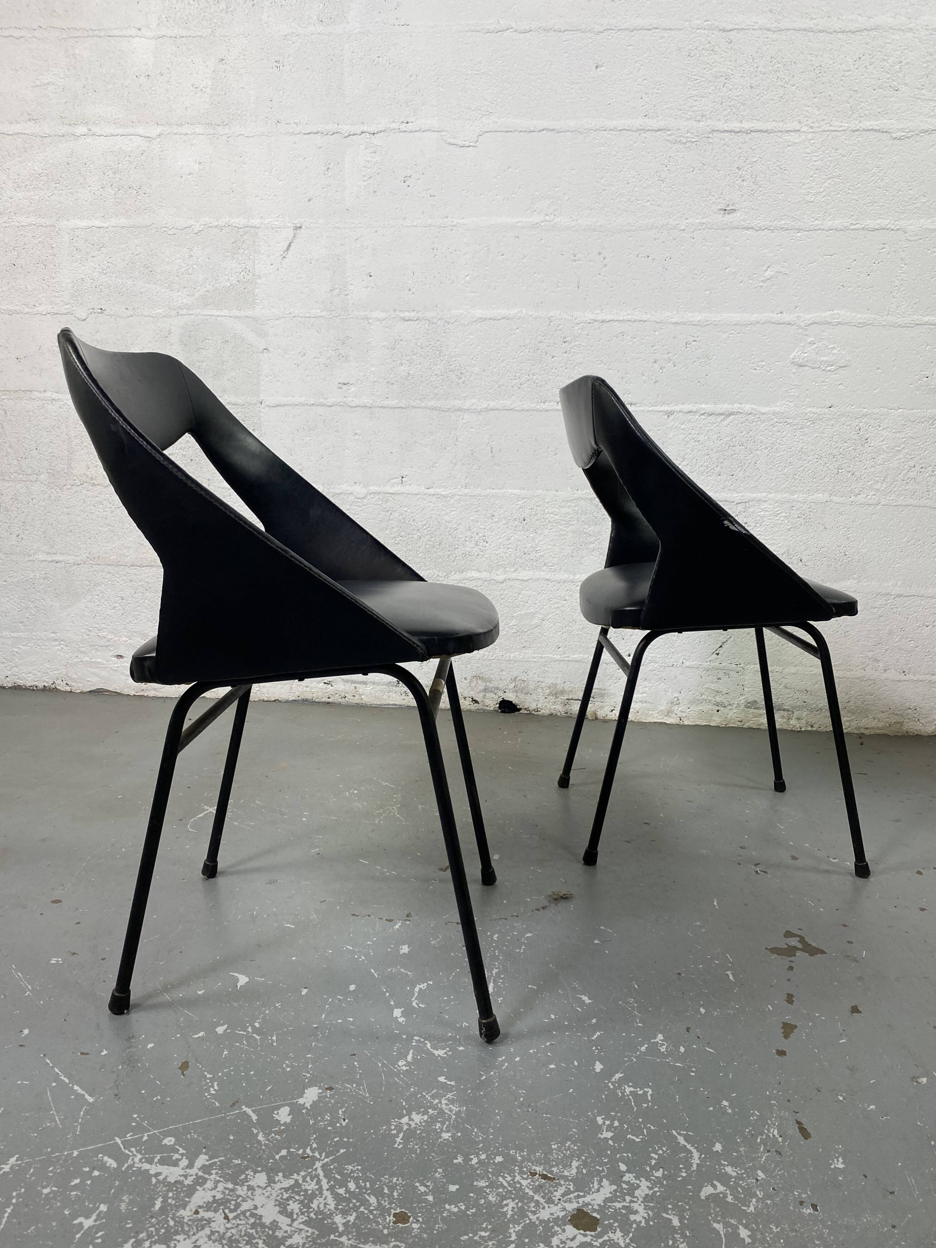 Paire de fauteuils Louis Paolozzi noir