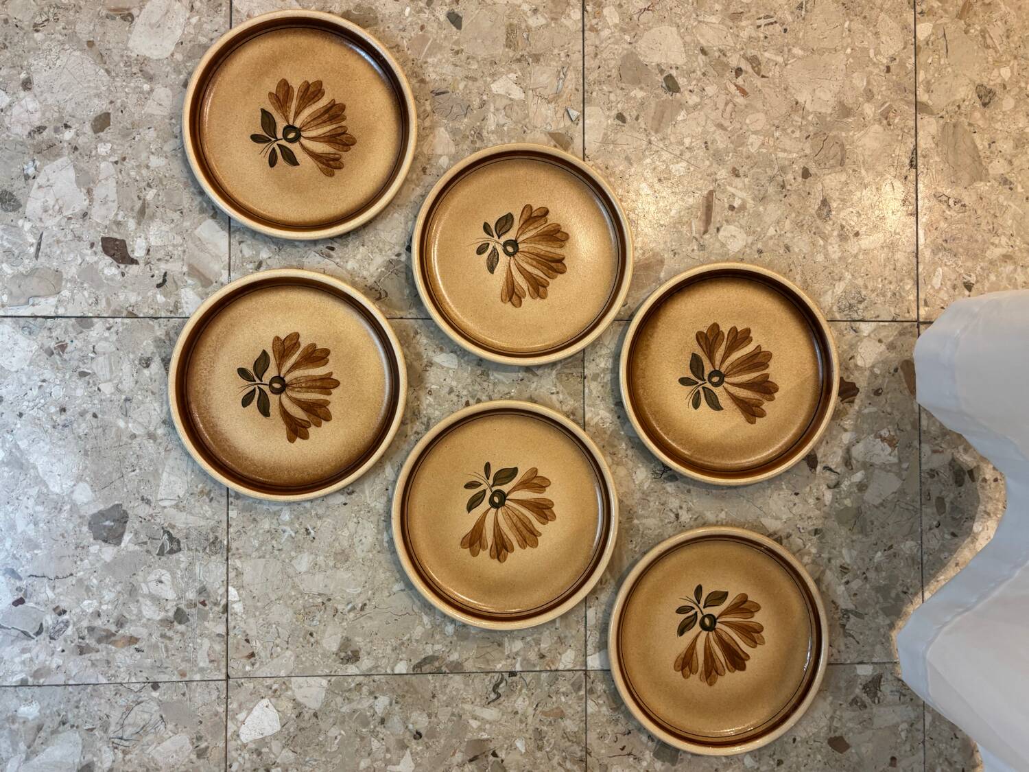 Assiettes à desserts