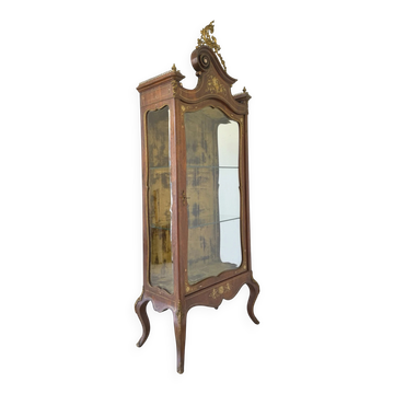 Elegant antique display cabinet, dating to 19th century
