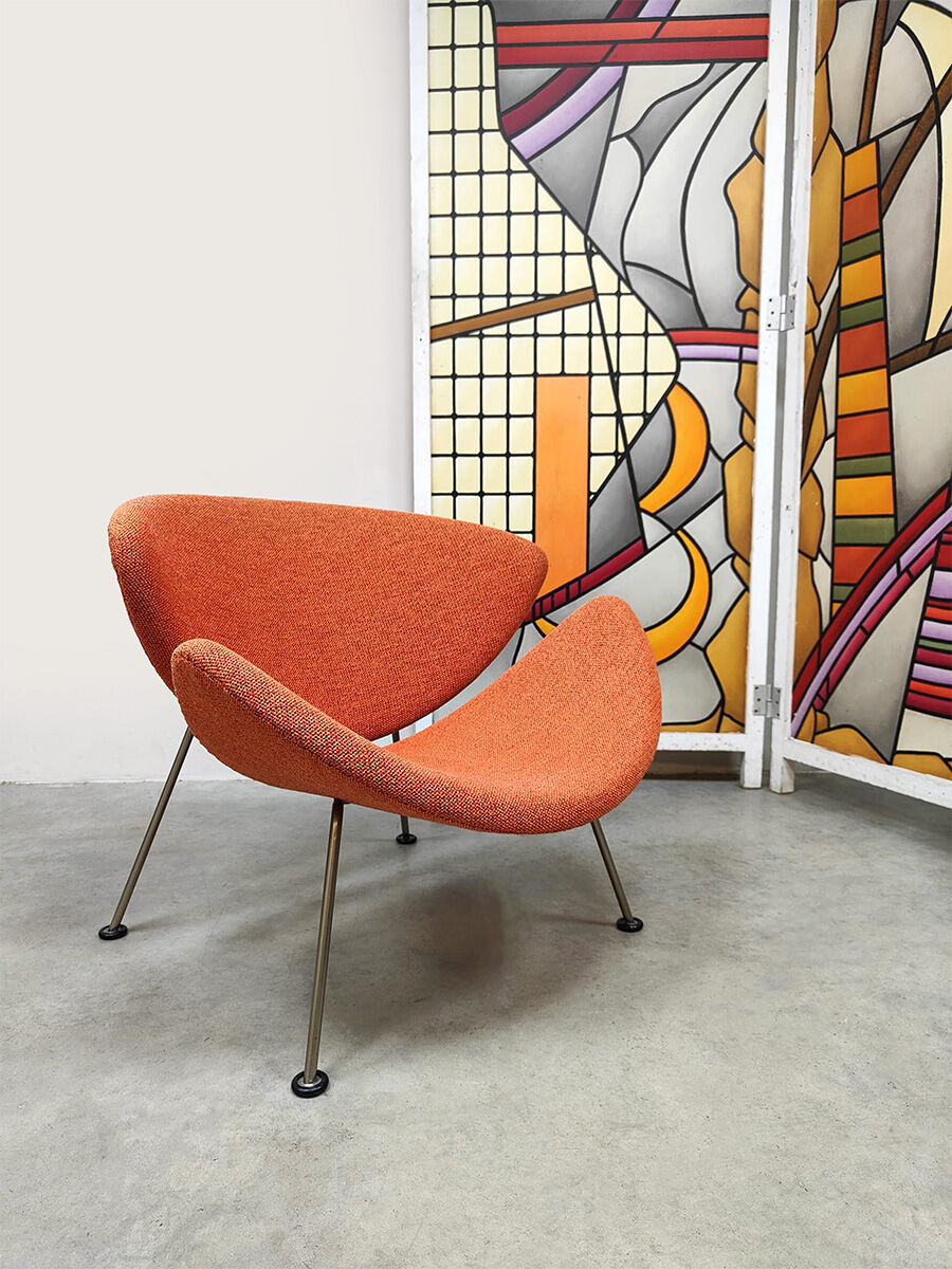Dutch vintage design Orange Slice chair Pierre Paulin Artifort F437