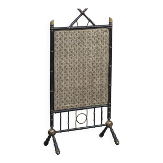 Paravent ancien français en faux bambou recouvert d'un tissu luxueux