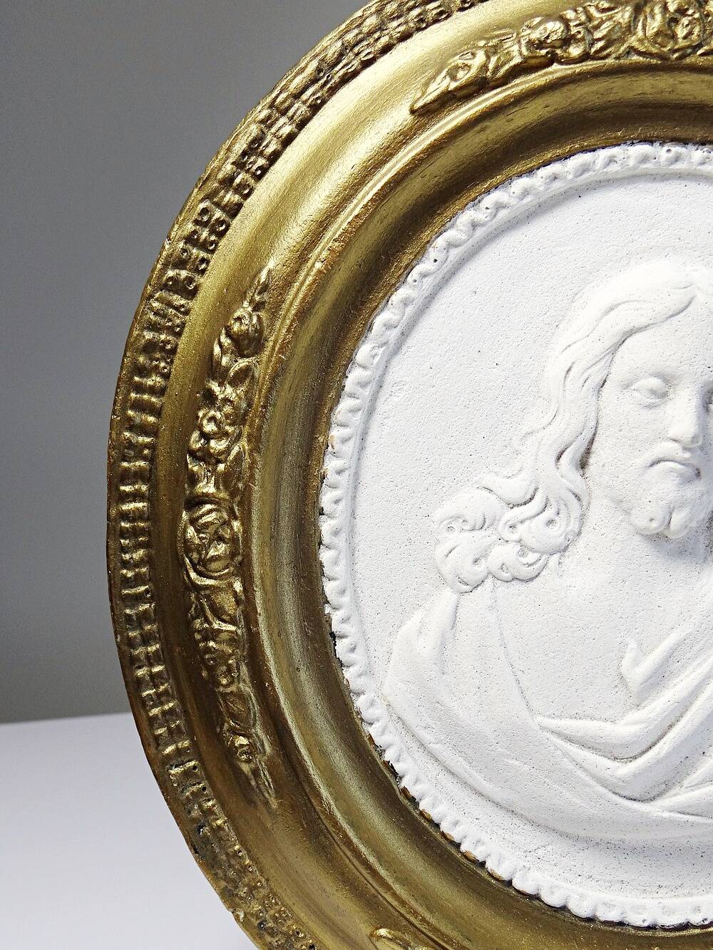 Religious wall medallion Christ plaster antique 19th century Louis XVI style 19th century