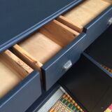 Dark blue row counter