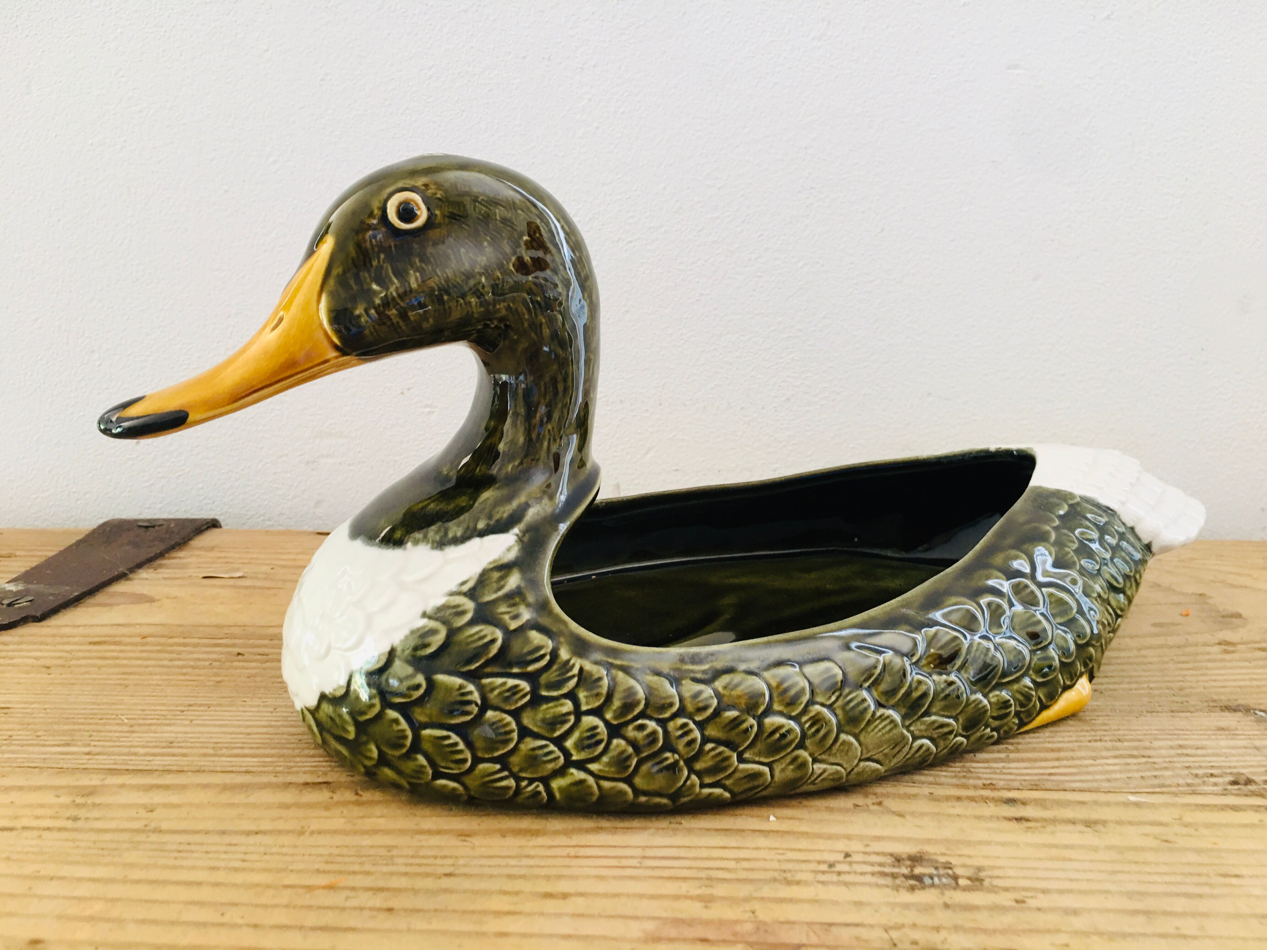 Empty pocket duck slurry