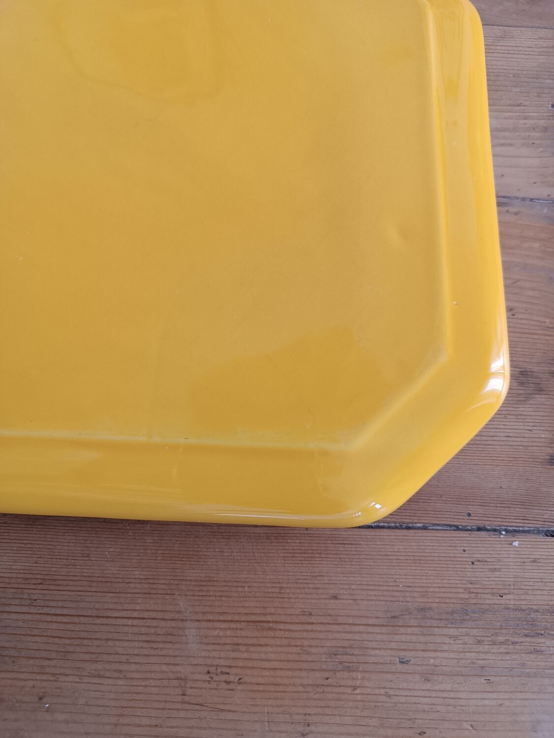 Yellow ceramic trivia