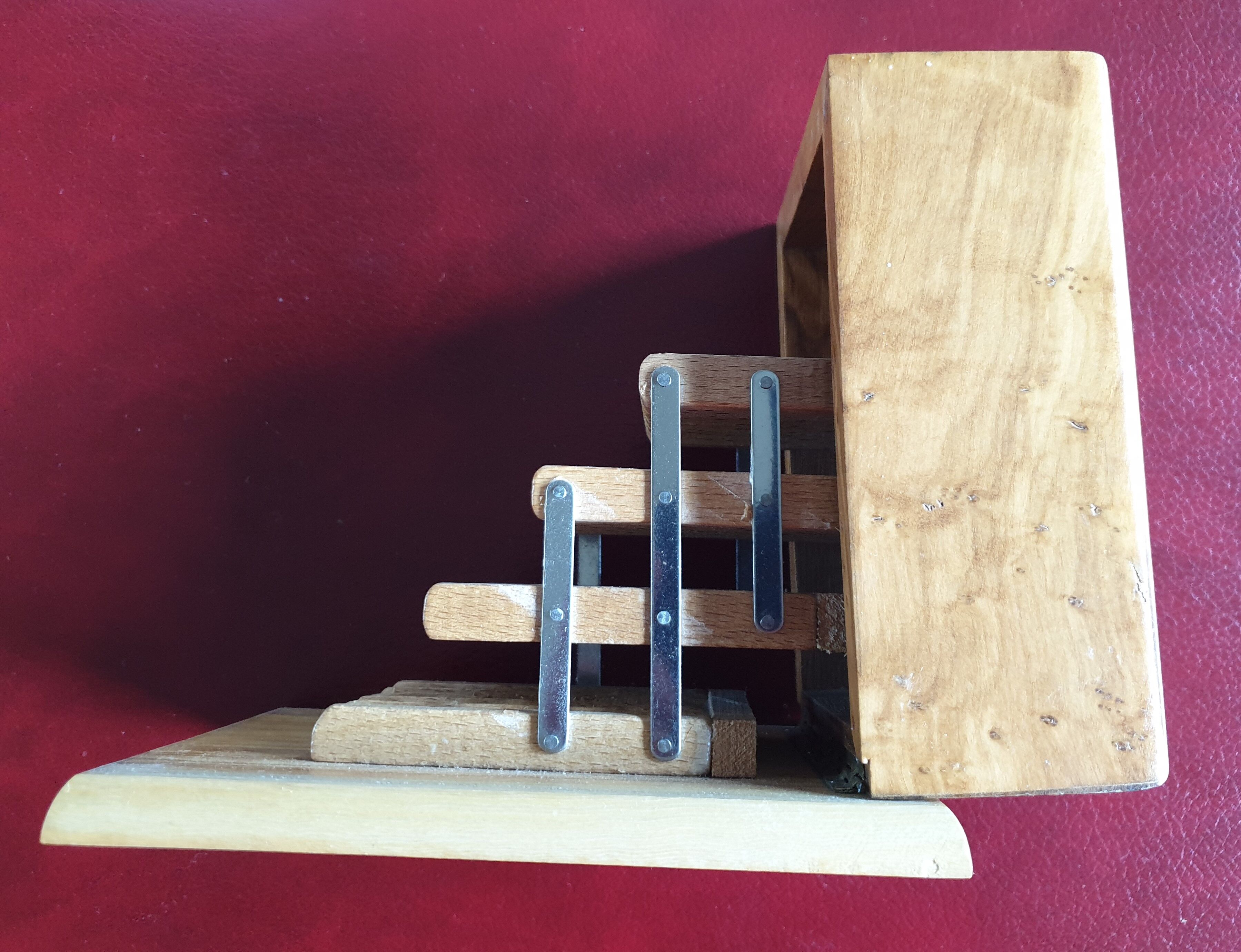 Range olive wood cigarettes very good condition