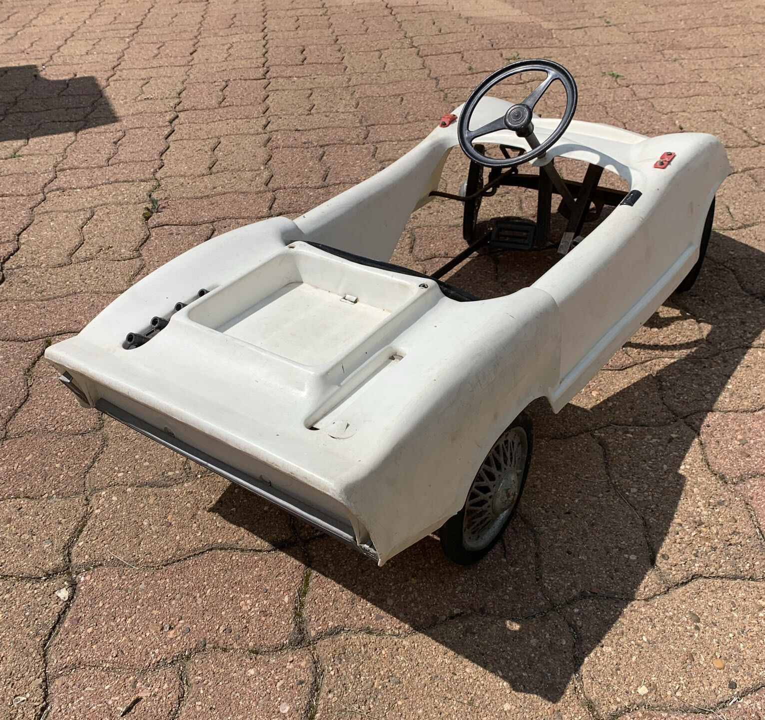 1970 Chaparral white pedal car