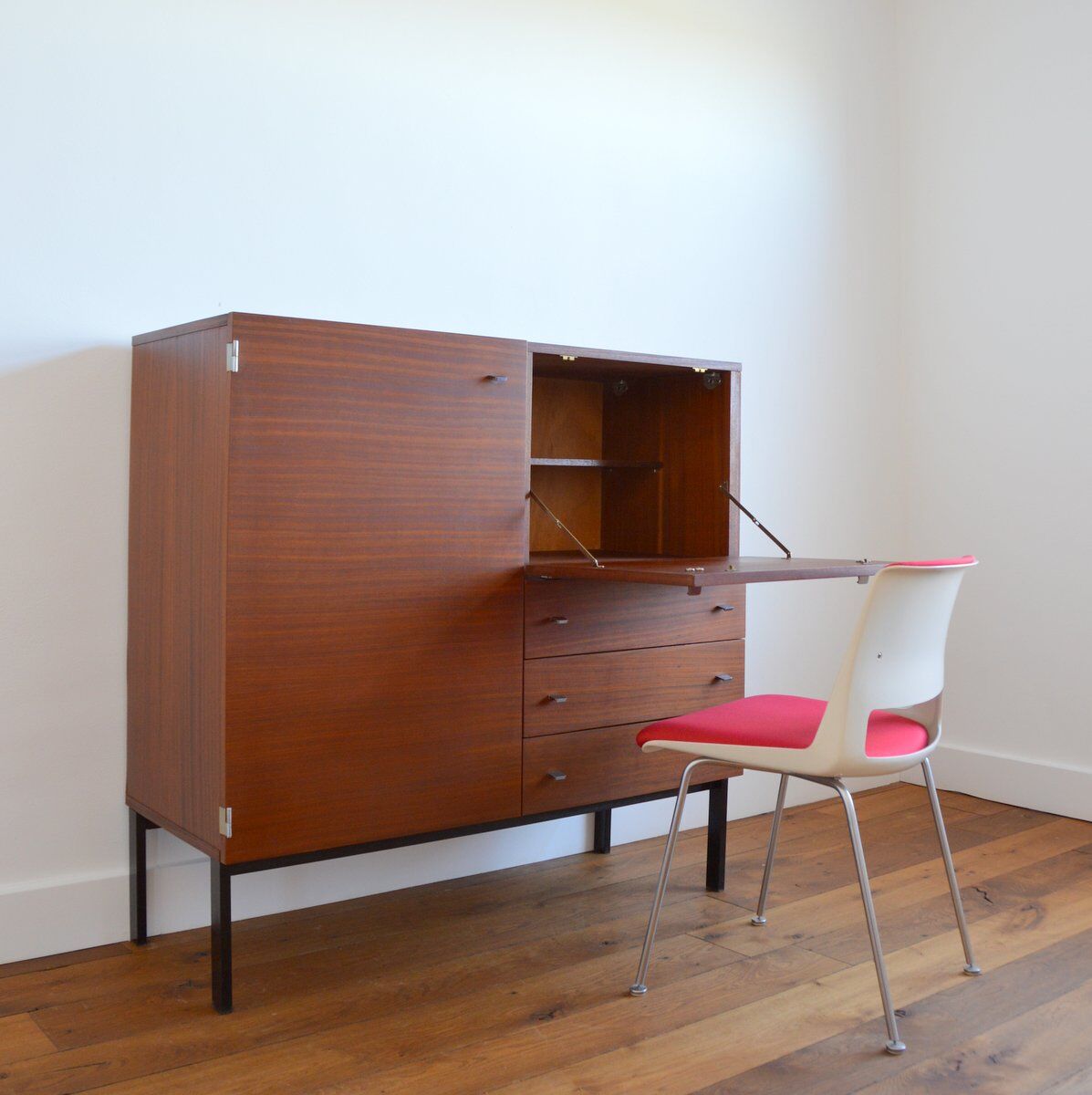 Storage cabinet / Bar / Secretary Pierre Guariche for Meurop Belgium 1960s