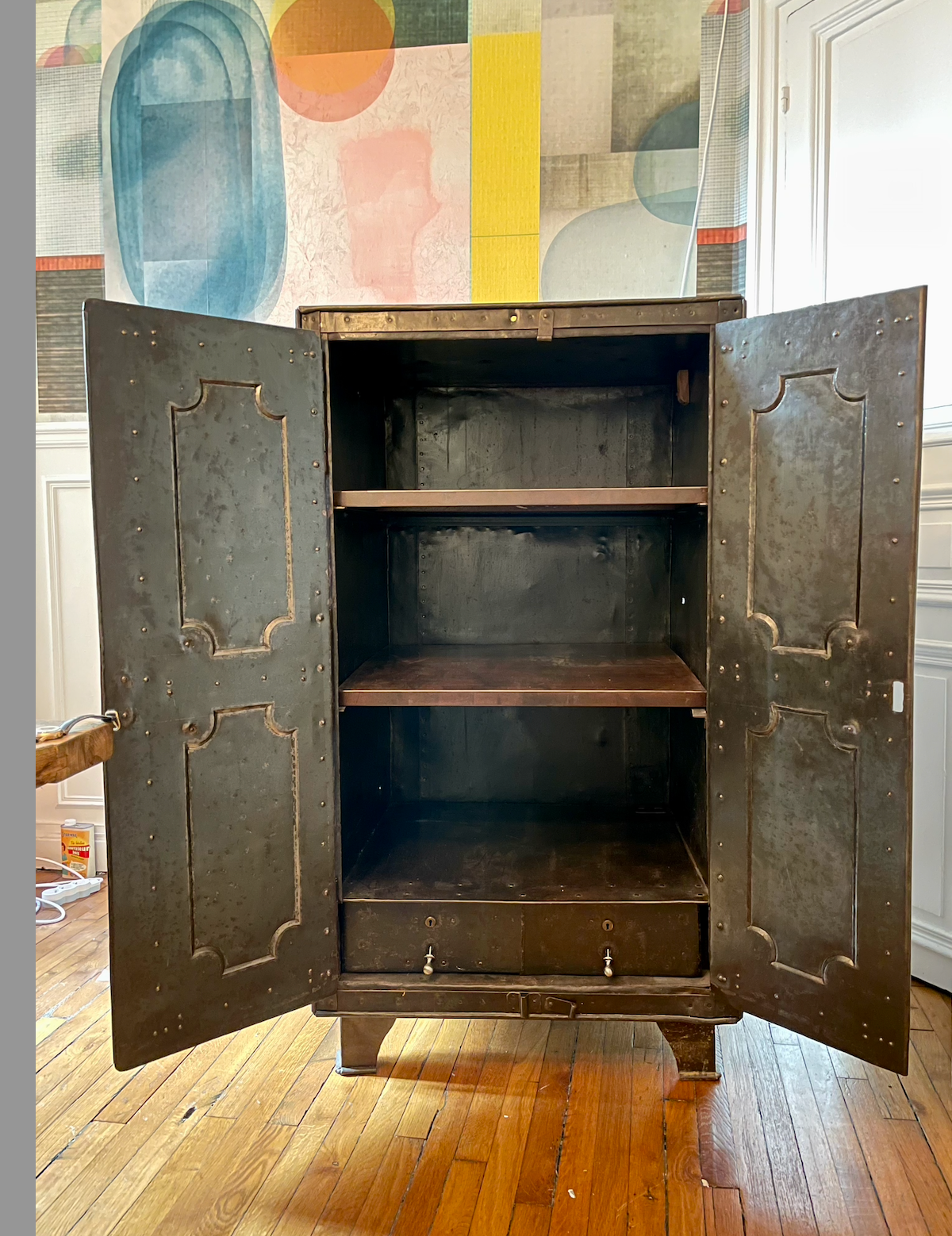 Industrial cabinet